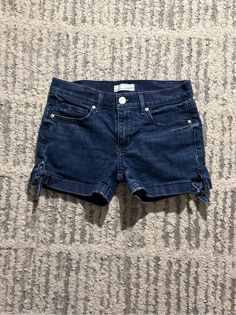 Loft Ann Taylor blue dark wash tie side shorts Jean denim size 24